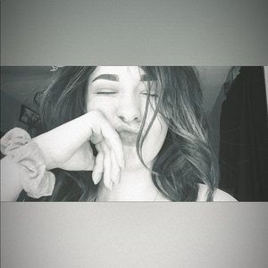 Meet your Posher, Carissa